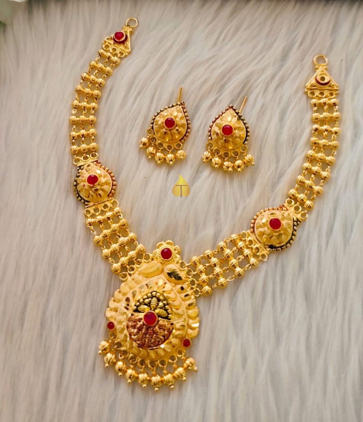 Gold Necklace Design 6